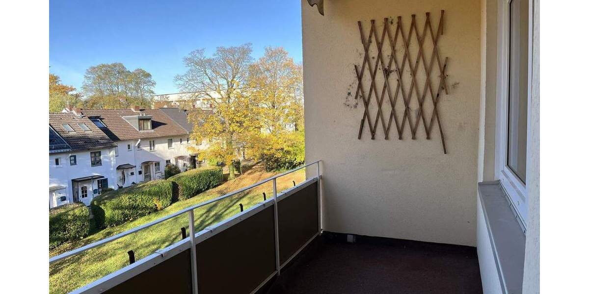 Etagenwohnung Wedel - 2 Zimmer, 62 m&sup2;, 225.000&euro; | Angebot:25779076