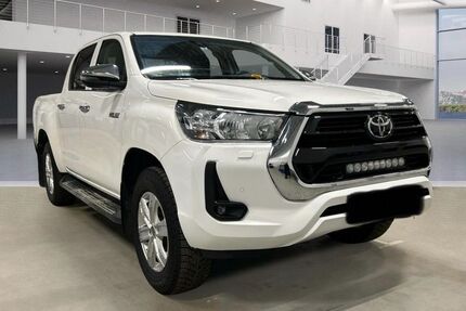 Toyota Hilux 201.082 km 23.499 &euro; hamburg 20539