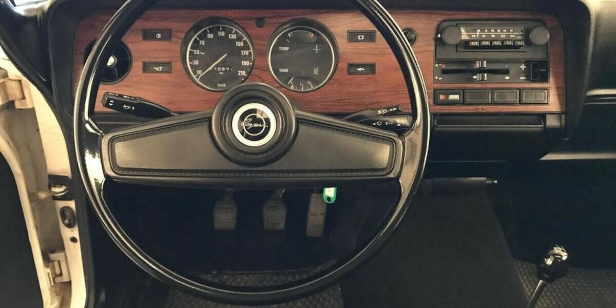 Ford Capri Lady in White H-Zulassung Mike Sanders 29.000 km 13.999 &euro; Hamburg 22339