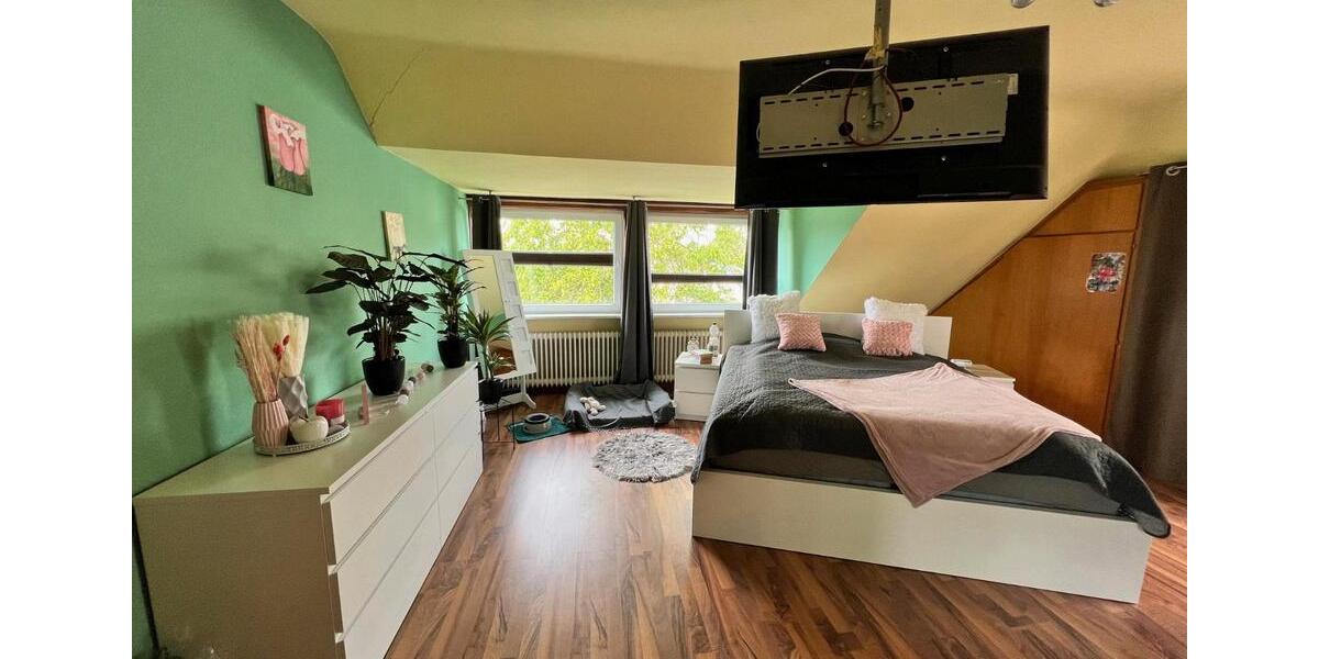 Villa Hoisdorf - 8 Zimmer, 243 m&sup2;, 878.000&euro; | Angebot:25647147