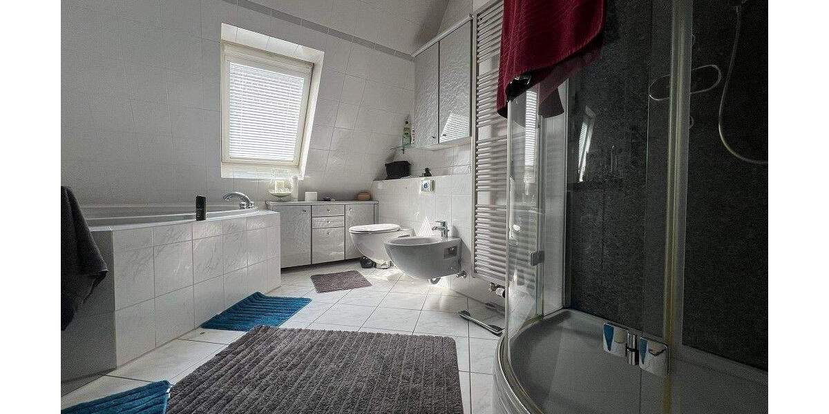 Einfamilienhaus Norderstedt Harksheide - 6 Zimmer, 208 m&sup2;, 688.000&euro; | Angebot:25687861