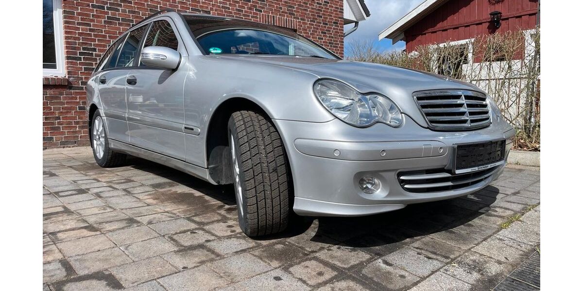 Mercedes-Benz C 180 231.500 km 3.650 &euro; Hartenholm 24628
