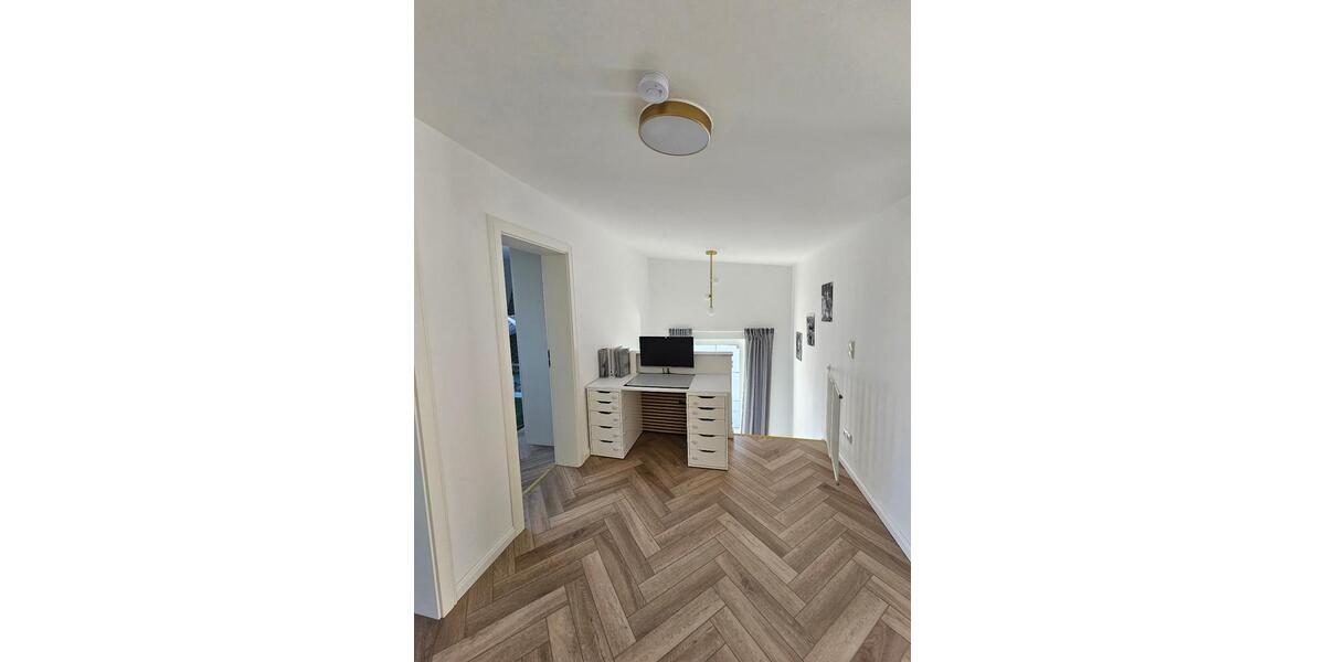 Einfamilienhaus Elmshorn - 7 Zimmer, 210 m&sup2;, 779.000&euro; | Angebot:25850586
