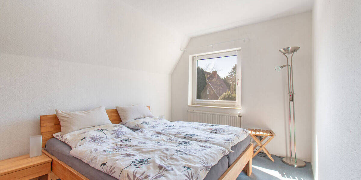 Einfamilienhaus Hamburg Poppenbüttel - 4 Zimmer, 115 m&sup2;, 700.000&euro; | Angebot:26080101