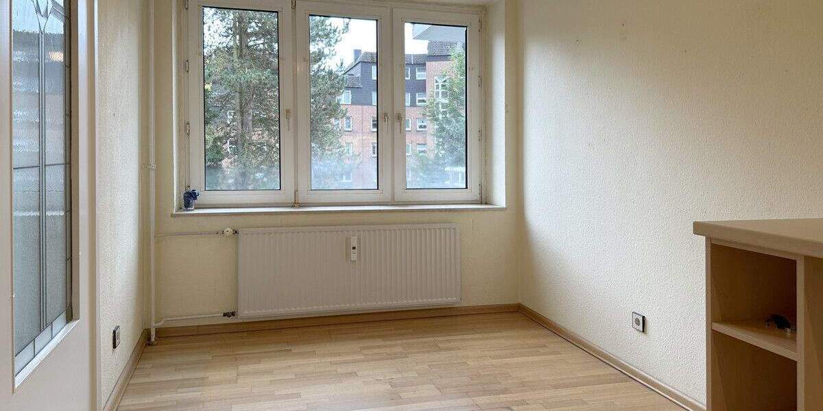 Etagenwohnung Hamburg Lohbrügge - 2 Zimmer, 75 m&sup2;, 275.000&euro; | Angebot:25662621