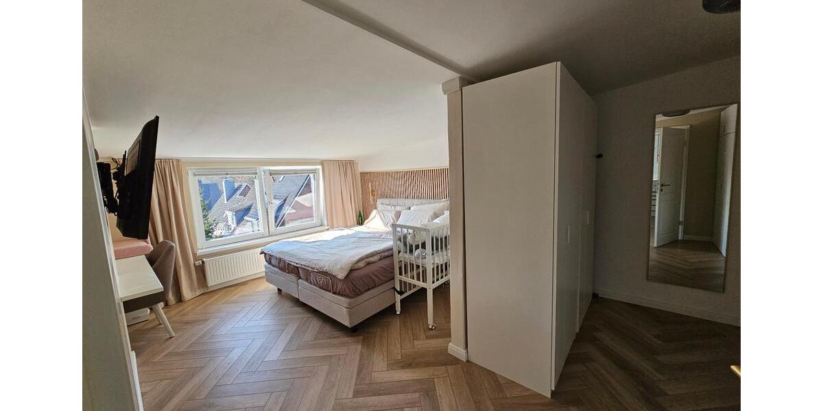 Einfamilienhaus Elmshorn - 7 Zimmer, 210 m&sup2;, 779.000&euro; | Angebot:25850586