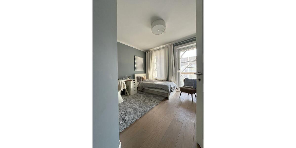 Dachgeschoßwohnung Hamburg Eppendorf - 3.5 Zimmer, 97 m&sup2;, 949.000&euro; | Angebot:27280905