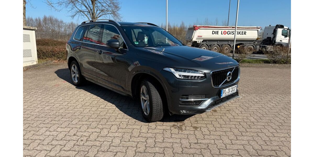 Volvo XC90 190.100 km 23.999 &euro; Halstenbek 25469