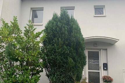 Haus Hamburg Billstedt - 5 Zimmer, 95 m&sup2;, 400.000&euro; | Angebot:25716224