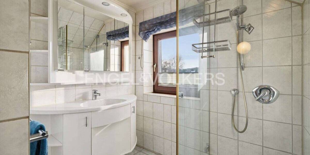 Einfamilienhaus Hoisdorf - 4 Zimmer, 153 m&sup2;, 495.000&euro; | Angebot:25701856