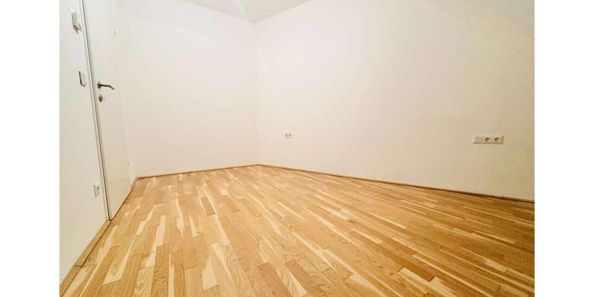 Dachgeschoßwohnung Hamburg Winterhude - 2 Zimmer, 55 m&sup2;, 980&euro; | Angebot:25930897