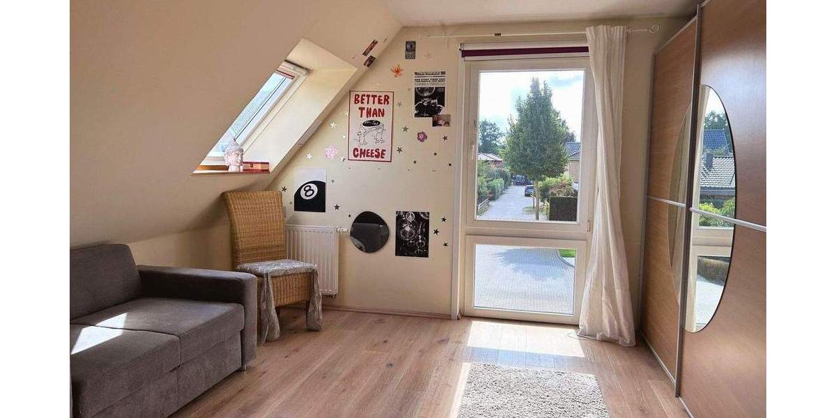 Einfamilienhaus Bad Bramstedt - 8 Zimmer, 201 m&sup2;, 595.000&euro; | Angebot:25722298