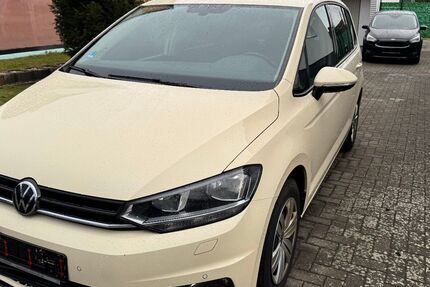 VW Touran 448.000 km 7.250 &euro; Hamburg 20537