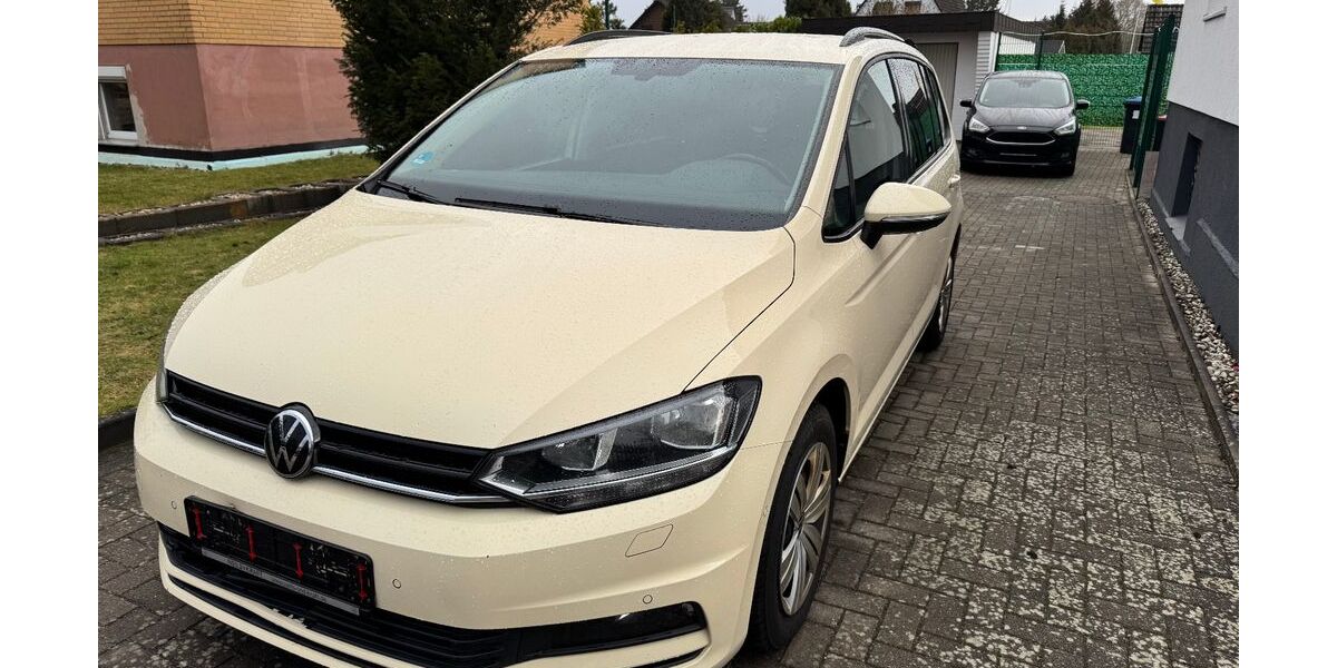 VW Touran 448.000 km 7.250 &euro; Hamburg 20537