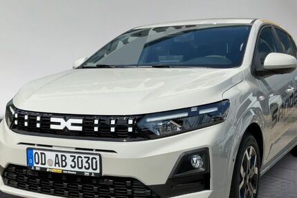 Dacia Sandero 3.000 km 18.990 &euro; Bad Oldesloe 23843