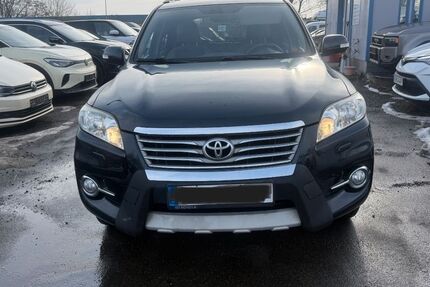 Toyota RAV 4 252.670 km 8.490 &euro; Hamburg 22113