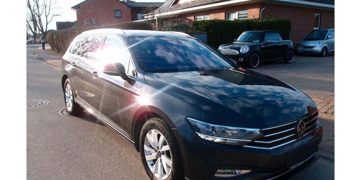 VW Passat Variant 87.720 km 22.990 &euro; Braak 22145