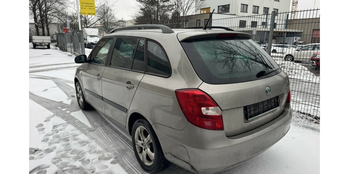 Skoda Fabia Ambiente Family TÜV bis 8/26 188.000 km 1.499 &euro; Hamburg 22339