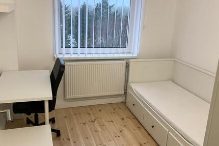 Wohnung Wedel - 1 Zimmer, 16 m&sup2;, 400&euro; | Angebot:25312921