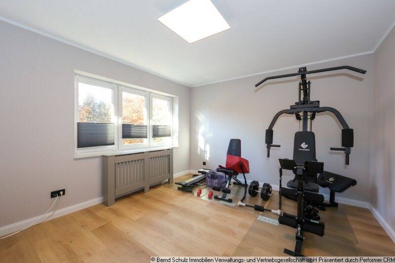 Etagenwohnung Hamburg Schnelsen - 3 Zimmer, 118 m&sup2;, 1.700&euro; | Angebot:25706065