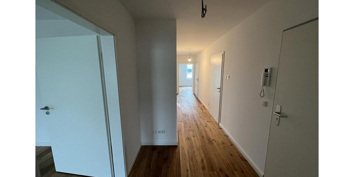 Etagenwohnung Bad Bramstedt - 3 Zimmer, 84 m&sup2;, 1.150&euro; | Angebot:25903274