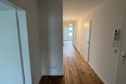 Wohnung Bad Bramstedt - 3 Zimmer, 84 m&sup2;, 1.150&euro; | Angebot:25903274