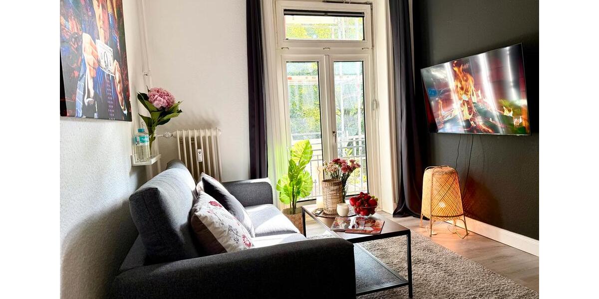 Etagenwohnung Hamburg Winterhude - 2 Zimmer, 45 m&sup2;, 2.200&euro; | Angebot:25752427