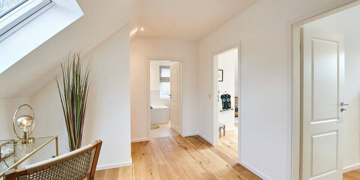 Einfamilienhaus Reinbek-Neuschönningstedt Reinbek - 5 Zimmer, 156 m&sup2;, 780.000&euro; | Angebot:25680509