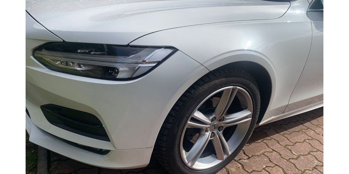 Volvo V90 67.000 km 26.500 &euro; Elmshorn 25335