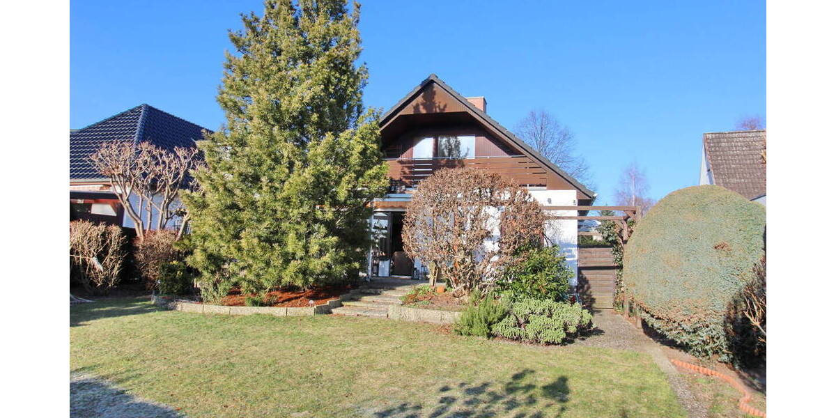 Einfamilienhaus Wedel - 7 Zimmer, 153 m&sup2;, 649.000&euro; | Angebot:25820862