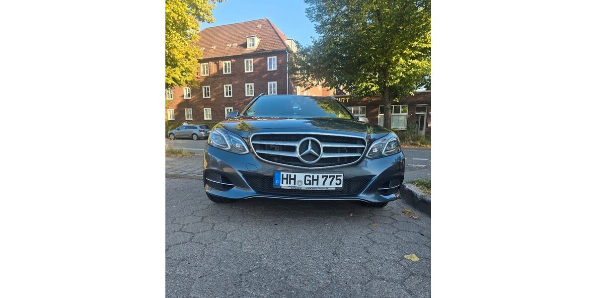 Mercedes-Benz CE 200 187.000 km 12.900 &euro; Hamburg 22049