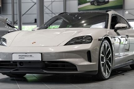 Porsche Taycan 26.096 km 97.970 &euro; Hamburg 22087