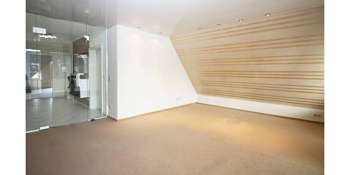 Etagenwohnung Ahrensburg - 2 Zimmer, 83 m&sup2;, 320.000&euro; | Angebot:25822070