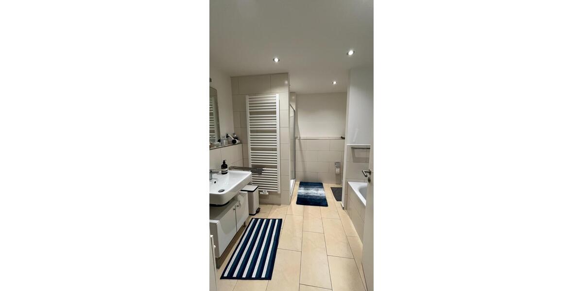 Etagenwohnung Hamburg Altstadt - 2 Zimmer, 79 m&sup2;, 1.450&euro; | Angebot:24515407