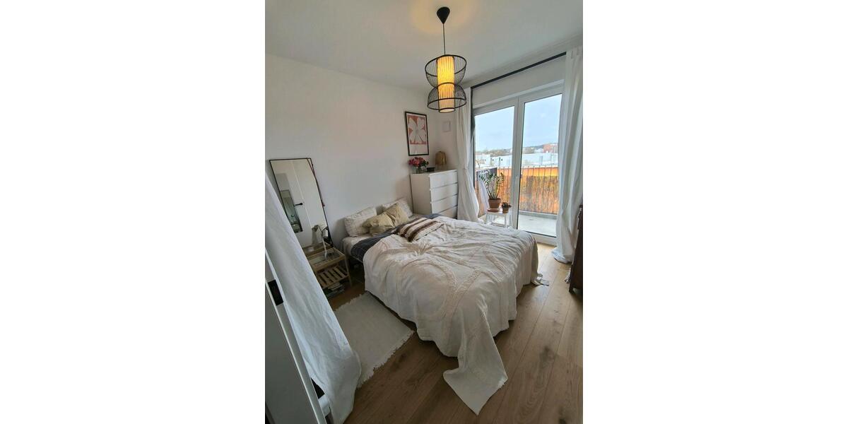 Etagenwohnung Hamburg Bahrenfeld - 2 Zimmer, 39 m&sup2;, 1.332&euro; | Angebot:26013670