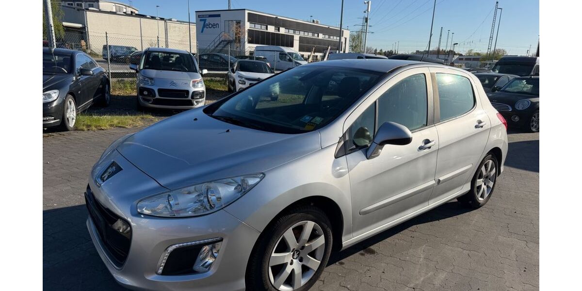 Peugeot 308 209.000 km 2.200 &euro; Hamburg 22525
