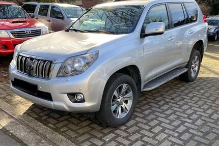 Toyota Land Cruiser 233.400 km 22.700 &euro; Hamburg 20535