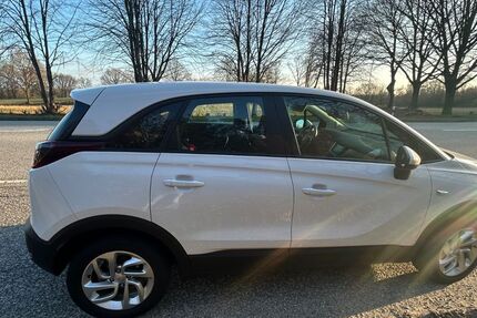 Opel Crossland (X) 41.475 km 12.000 &euro; Hamburg 20249