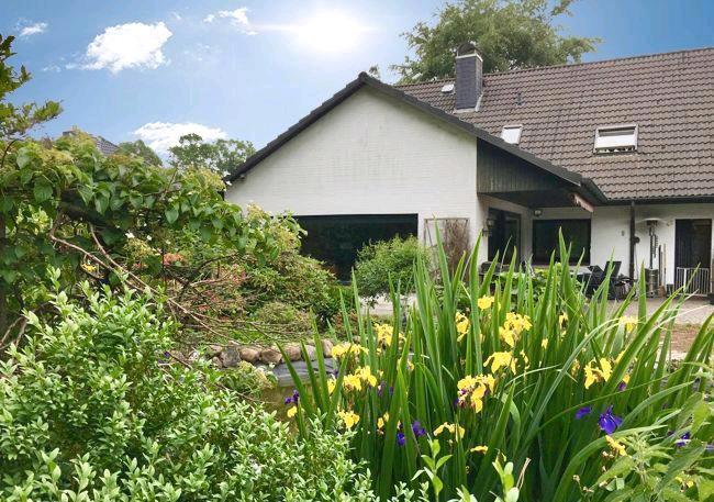 Einfamilienhaus Ammersbek - 5 Zimmer, 240 m&sup2;, 700.000&euro; | Angebot:26930624