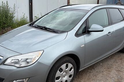 Opel Astra 188.000 km 2.490 &euro; Hamburg 22113