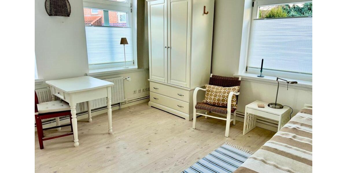 Erdgeschoßwohnung Hoisdorf - 1 Zimmer, 18 m&sup2;, 600&euro; | Angebot:25861238