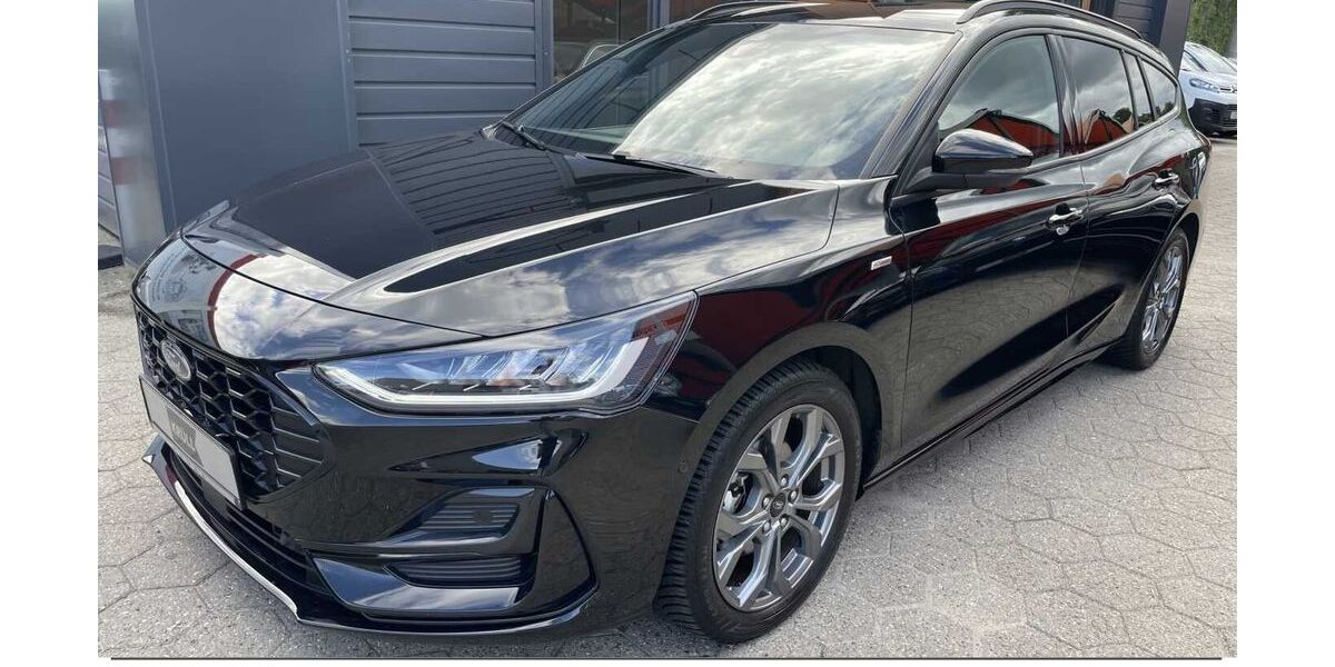 Ford Focus 24.089 km 19.504 &euro; Hamburg 21029