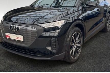 Audi Q4 e-tron 38.777 km 31.450 &euro; Hamburg 22529