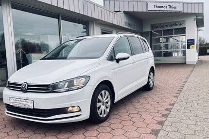 VW Touran 122.400 km 18.990 &euro; Stuvenborn 24641