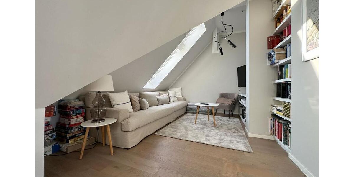Dachgeschoßwohnung Hamburg Eppendorf - 3.5 Zimmer, 97 m&sup2;, 949.000&euro; | Angebot:27280905