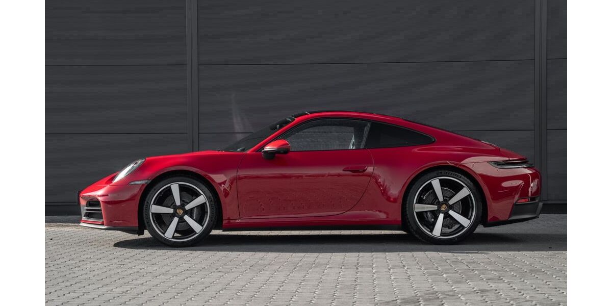 Porsche 992 23.226 km 131.990 &euro; Hamburg 22143