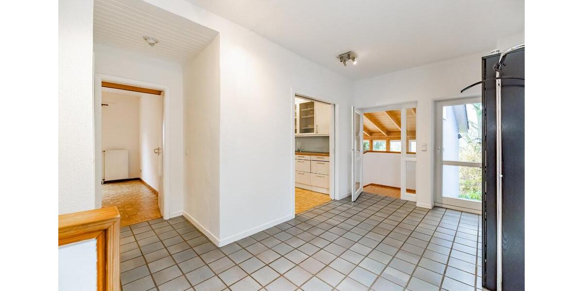 Einfamilienhaus Hamburg Eidelstedt - 8 Zimmer, 146 m&sup2;, 870.000&euro; | Angebot:25933924