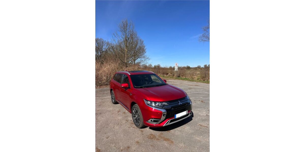 Mitsubishi Outlander 101.000 km 20.999 &euro; Brunsbek 22946