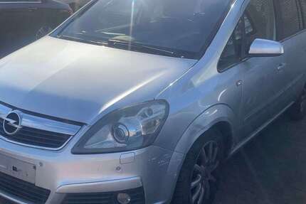 Opel Zafira 205.600 km 1.500 &euro; Norderstedt 22850