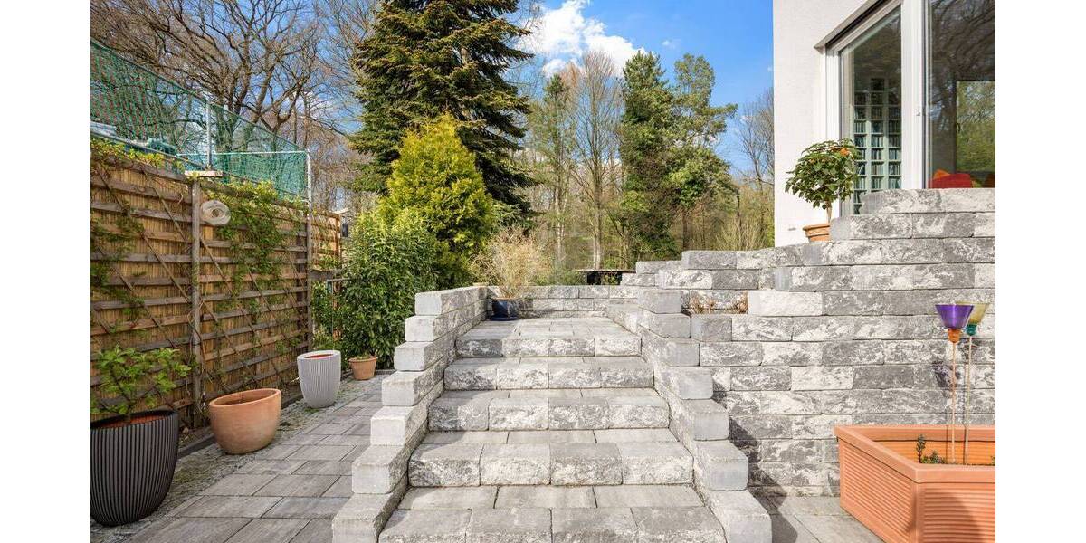 Mehrfamilienhaus, Wohnhaus Ahrensburg - 6 Zimmer, 196 m&sup2;, 1.295.000&euro; | Angebot:26276732